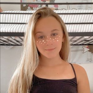 Meet your Posher, Maddox